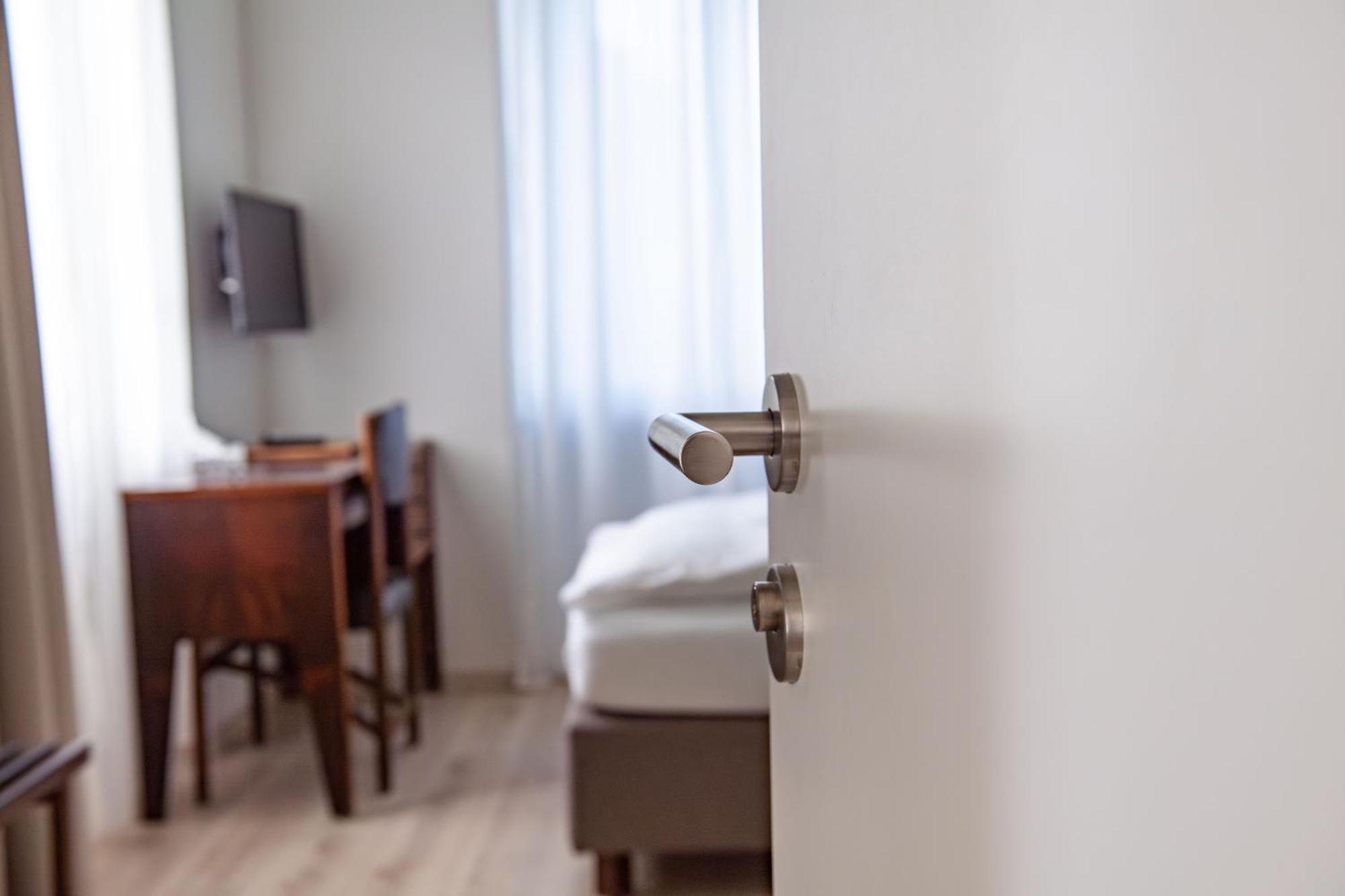 Albergo Hotel Tesserete Экстерьер фото